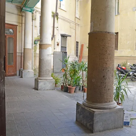 Naples Gateway Rooms-2